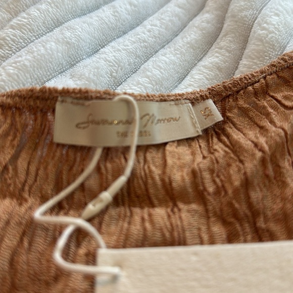 Savannah Morrow Amarillo Top in Sandstone - Picture 7 of 8